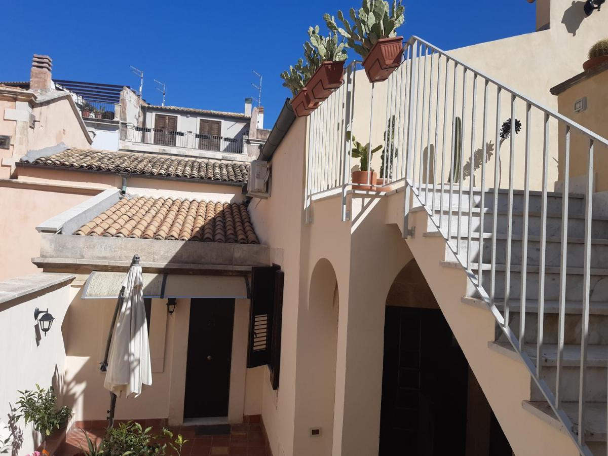 La Casa Di Sarah Villa Syracuse Exterior foto